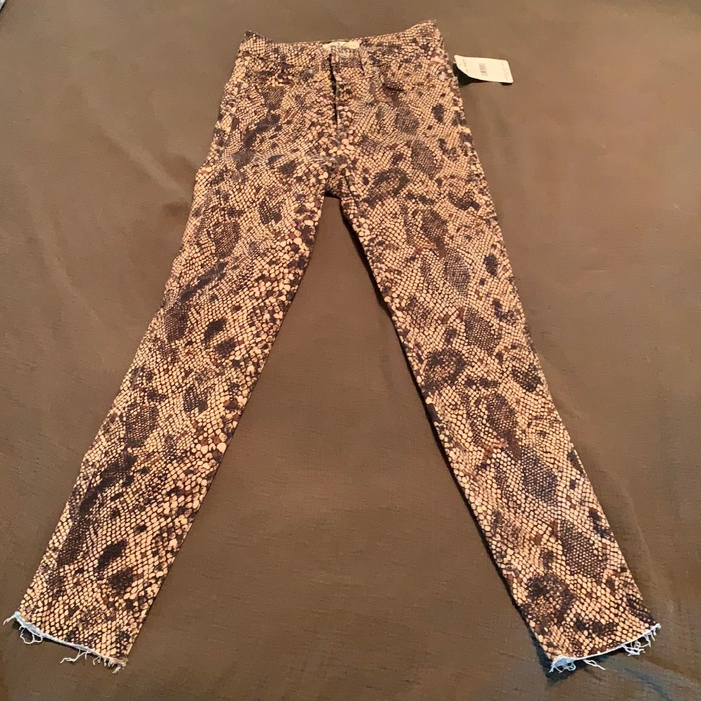 NWT Free people snake print cropped pant
